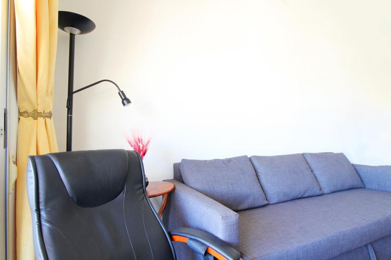 Global Properties, Estudio Parejas Con Piscina En Canet Playa Apartment *