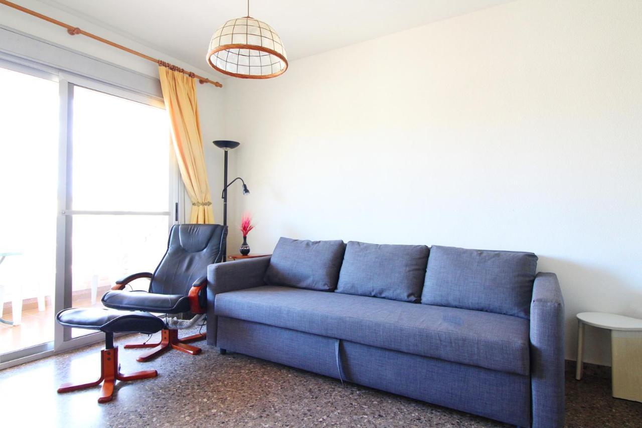 Global Properties, Estudio Parejas Con Piscina En Canet Playa Apartment *
