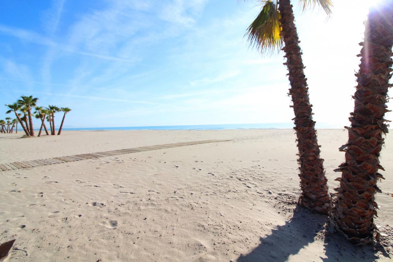 Global Properties, Estudio Parejas Con Piscina En Canet Playa Canet d'En Berenguer